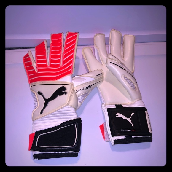 puma 17.1 gloves